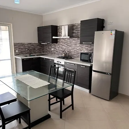 Cliff Side Apartment Sannat Exterior photo
